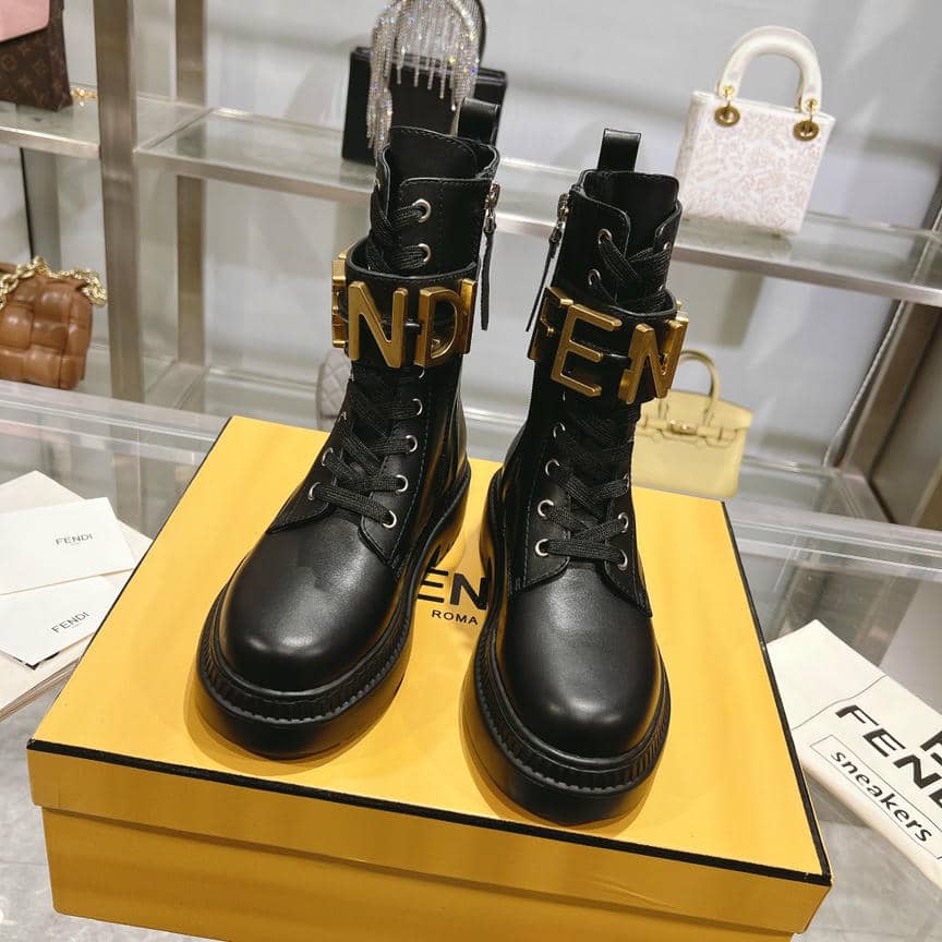Fendi Boots-131